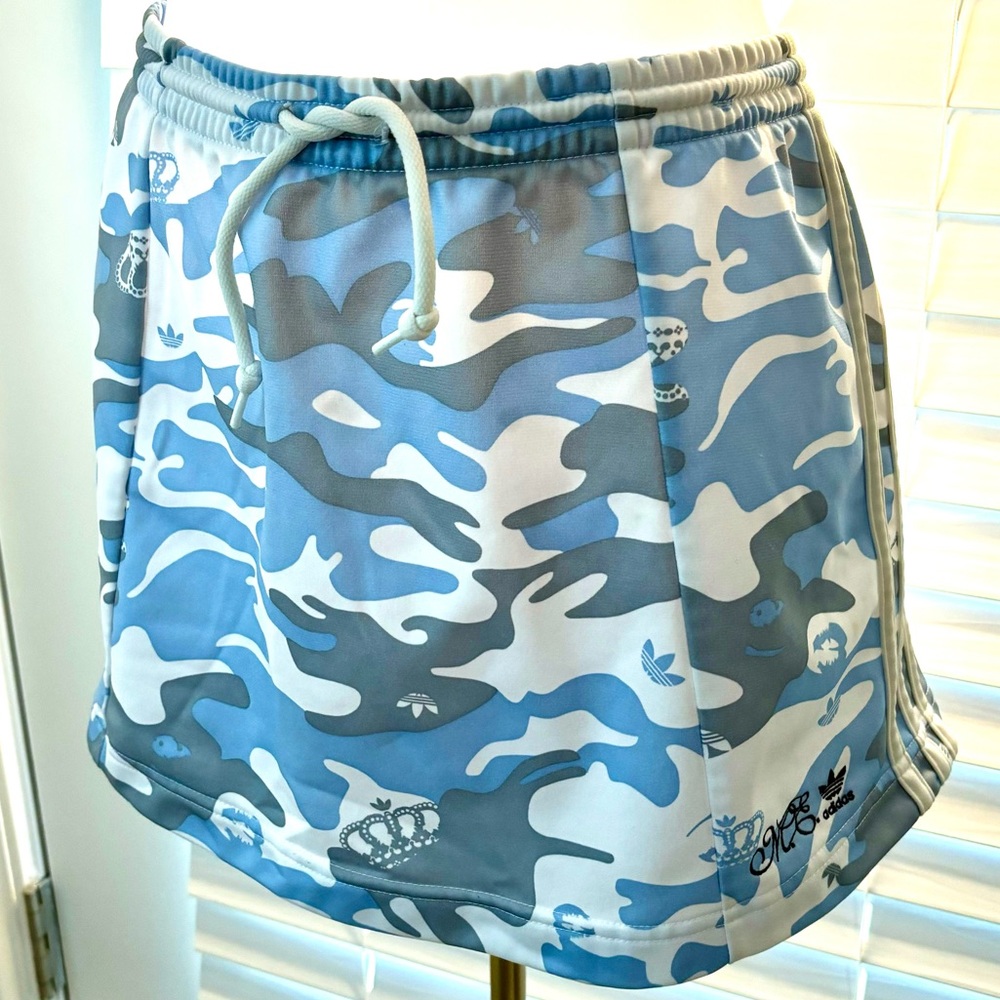 🩵Adidas~Missy Elliot Respect Me Mini Skirt